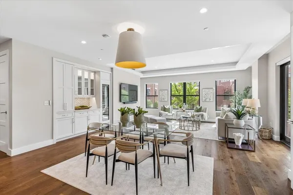 $1,600,000 | 350 Central Avenue, Unit 202, Southlake, TX 76092