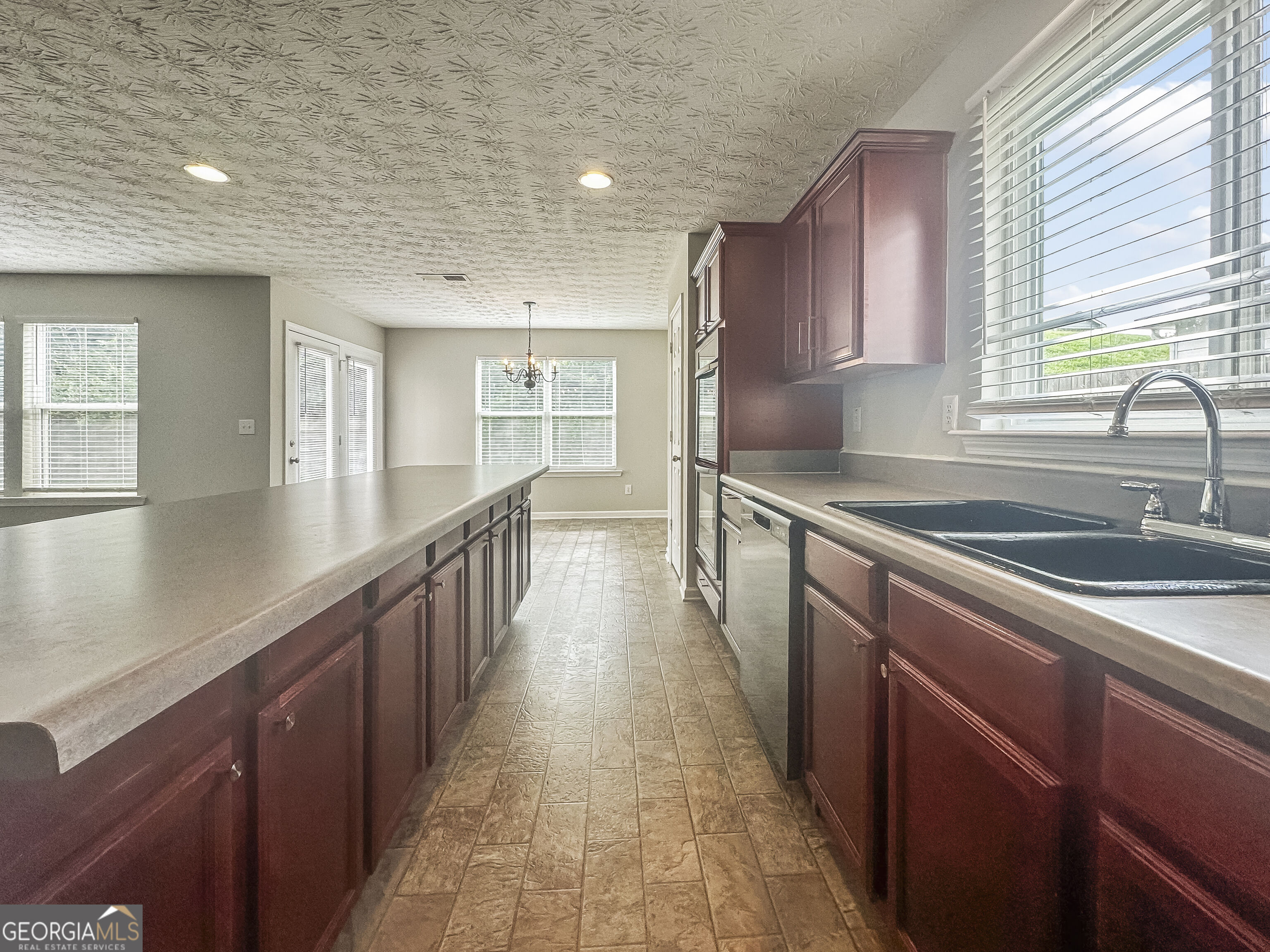 2613 Waterdale Road South Fulton, GA 30331 - Photo 8 of 21 Gallery Image 8