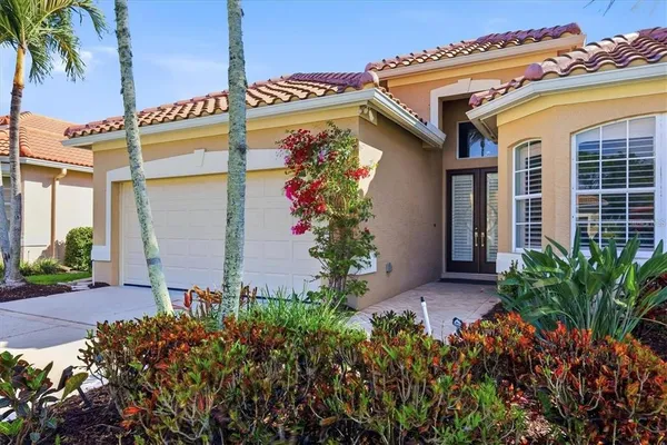 $3,800 | 8319 Nice Way, Sarasota, FL 34238