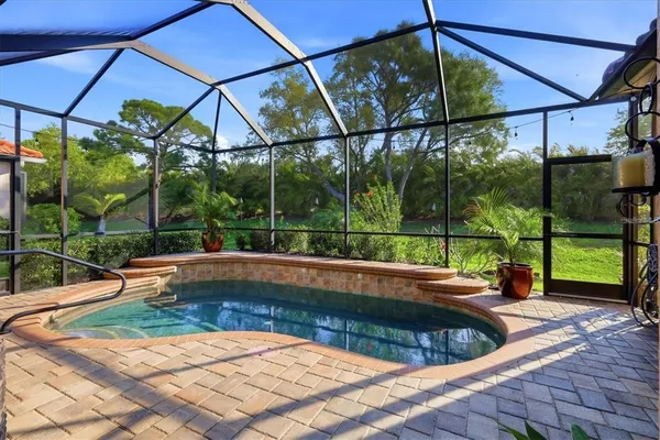 $3,800 | 8319 Nice Way, Sarasota, FL 34238