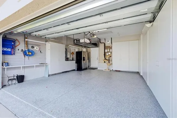 $3,800 | 8319 Nice Way, Sarasota, FL 34238