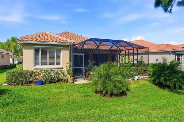 $3,800 | 8319 Nice Way, Sarasota, FL 34238