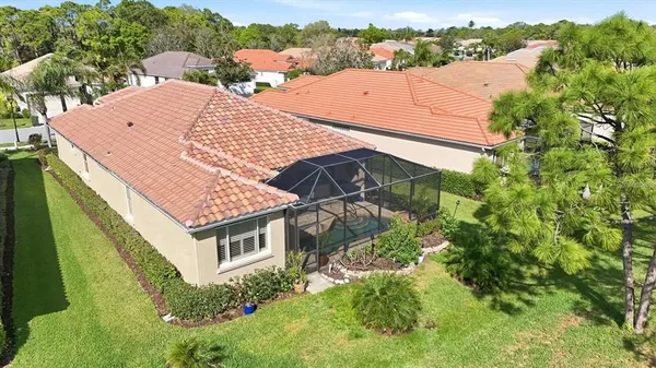 $3,800 | 8319 Nice Way, Sarasota, FL 34238