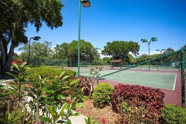 $3,800 | 8319 Nice Way, Sarasota, FL 34238