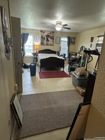 $150,000 | 223 West Rio Grande Street, Pearsall, TX 78061