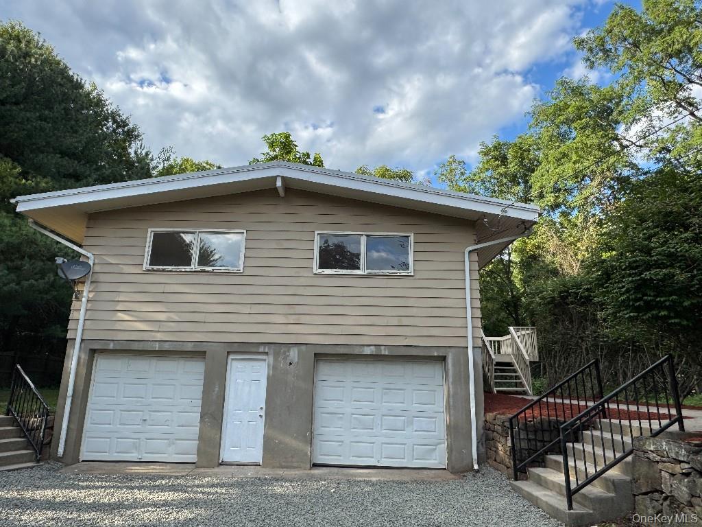 170 Leber Road Blauvelt, NY 10913 - Photo 2 of 15 a front view of a house with garden