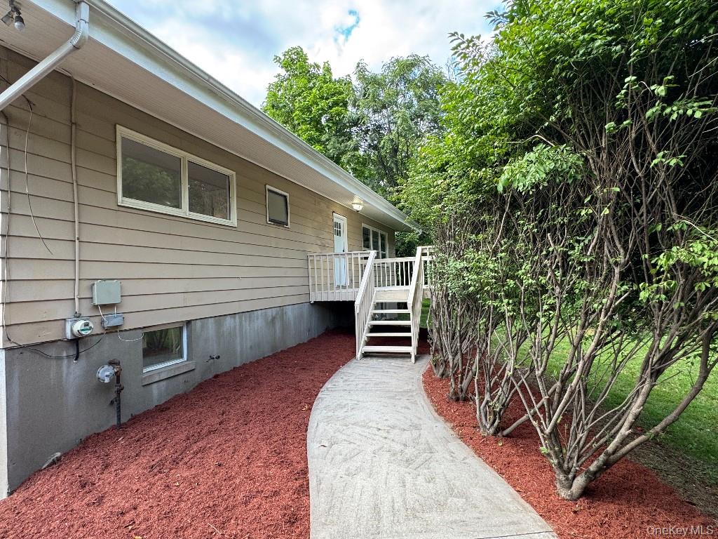 170 Leber Road Blauvelt, NY 10913 - Photo 4 of 15 a view of a house with a yard