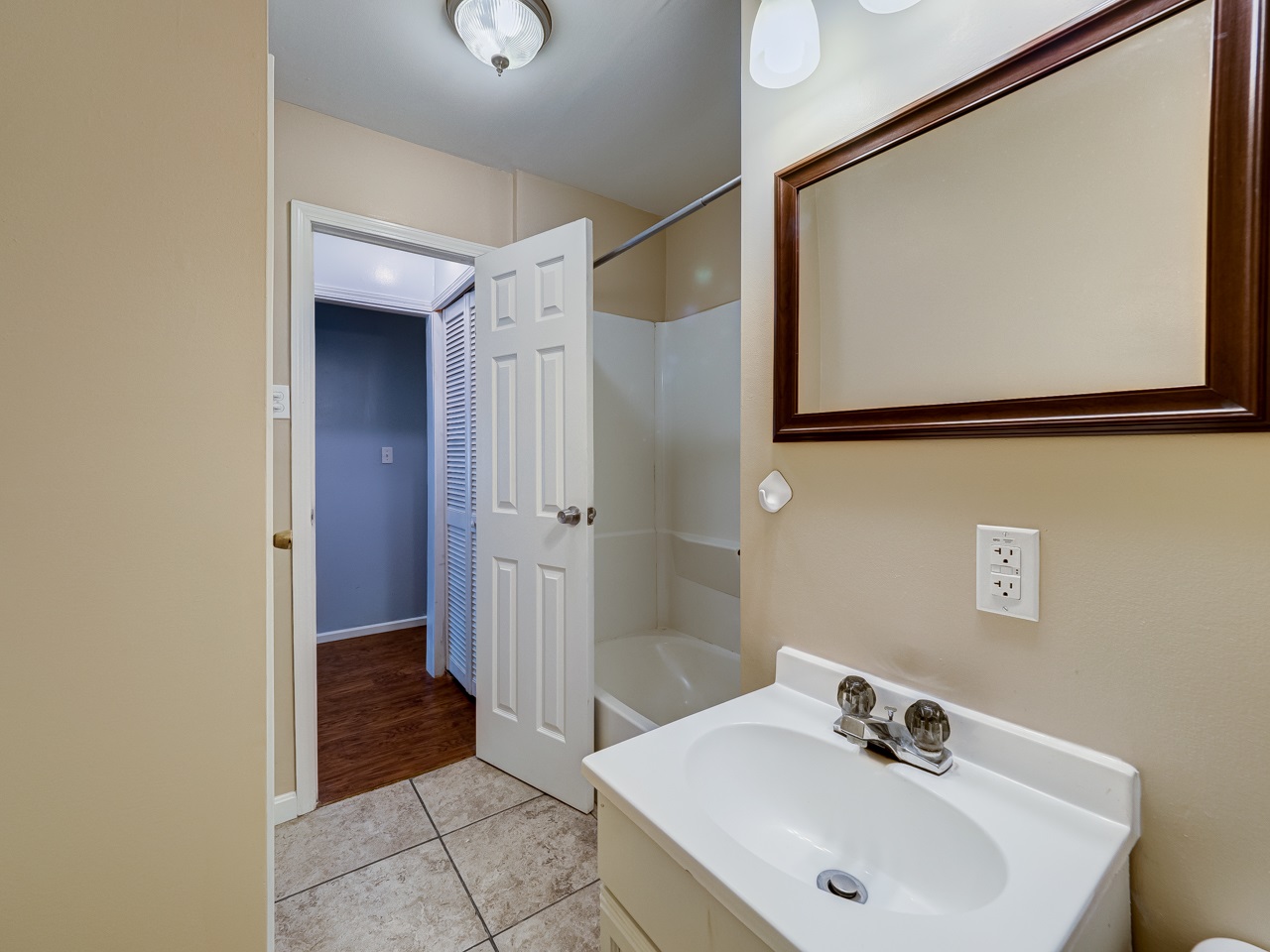 518 Hanover Road Evansville, IN 47710 - Photo 24 of 36 Gallery Image 24