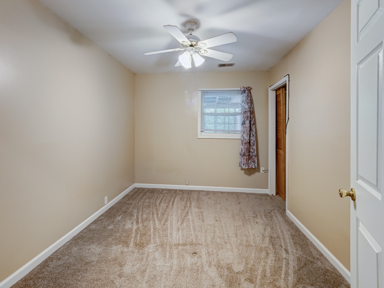 518 Hanover Road Evansville, IN 47710 - Photo 28 of 36 Gallery Image 28
