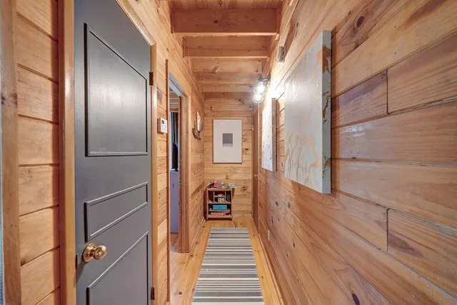 $350,000 | 705 Hickory Drive, Mineral Bluff, GA 30559