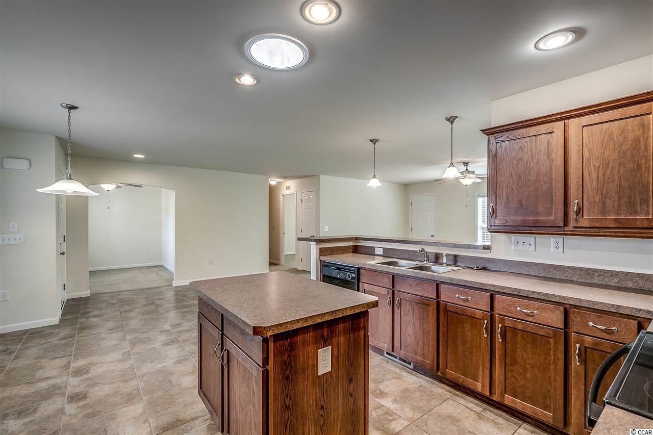 282 Walden Lake Road Conway, SC 29526 - Photo 4 of 25 Gallery Image 4