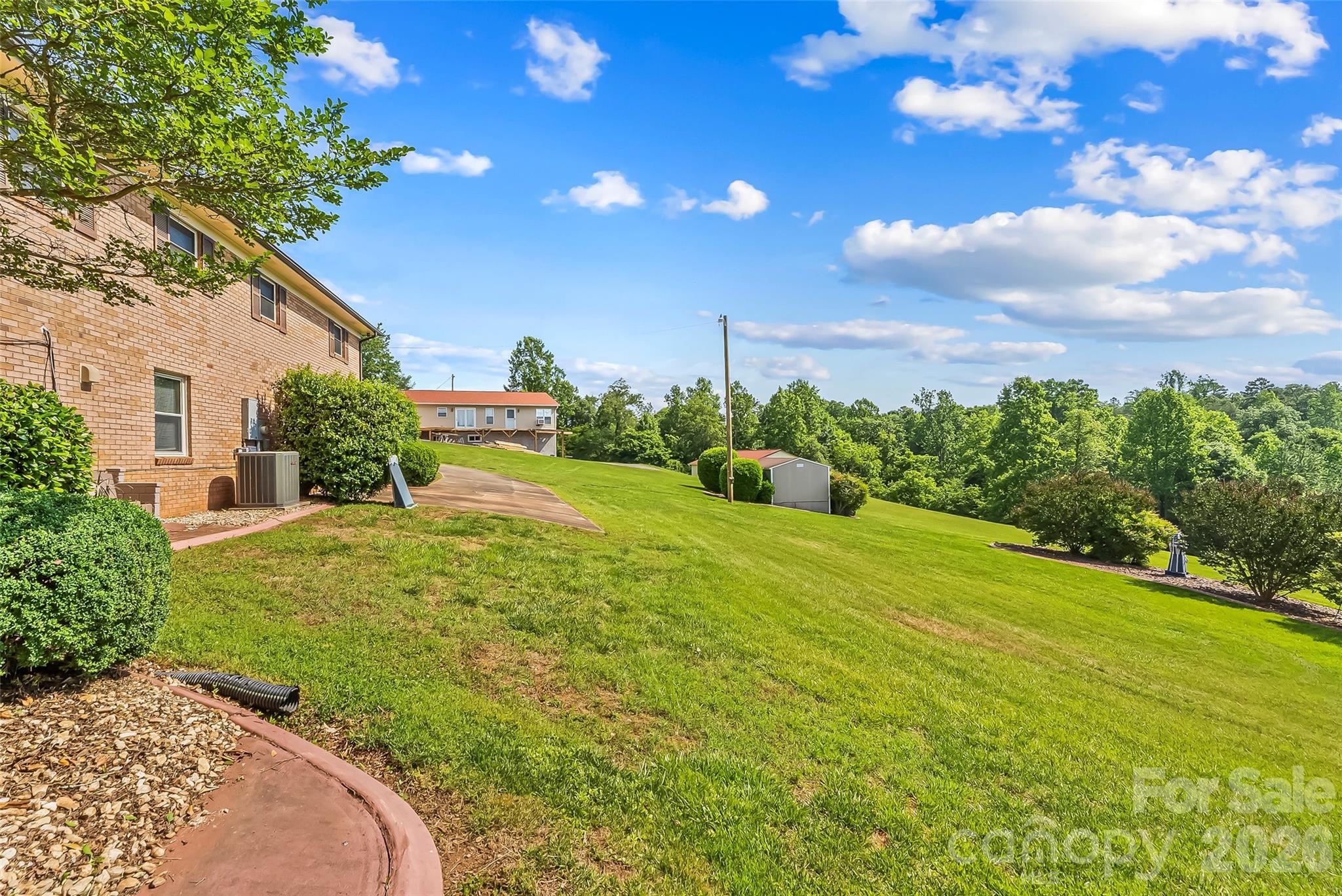 5305 Icard Ridge Road Hickory, NC 28601 - Photo 37 of 40