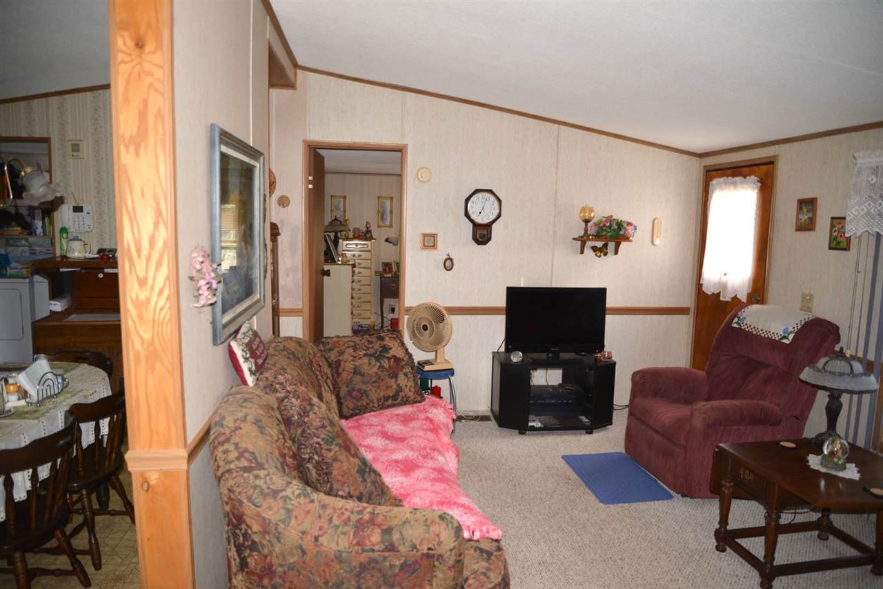 13758 Winters Road Kewadin, MI 49648 - Photo 12 of 17 1808564-11.JPG
