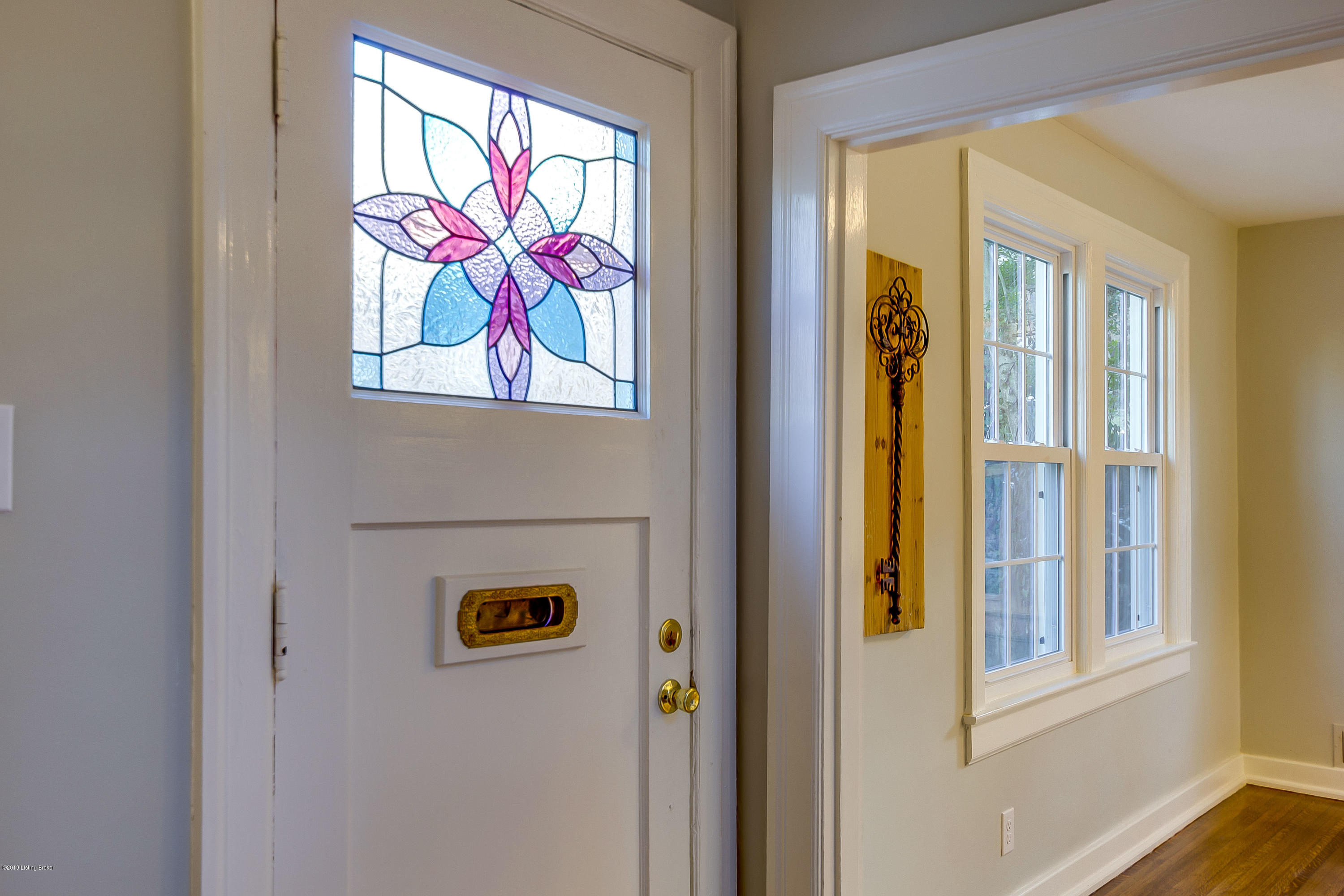 1851 Gresham Road Louisville, KY 40205 - Photo 21 of 35 1851_GreshamRd_40205_0130
