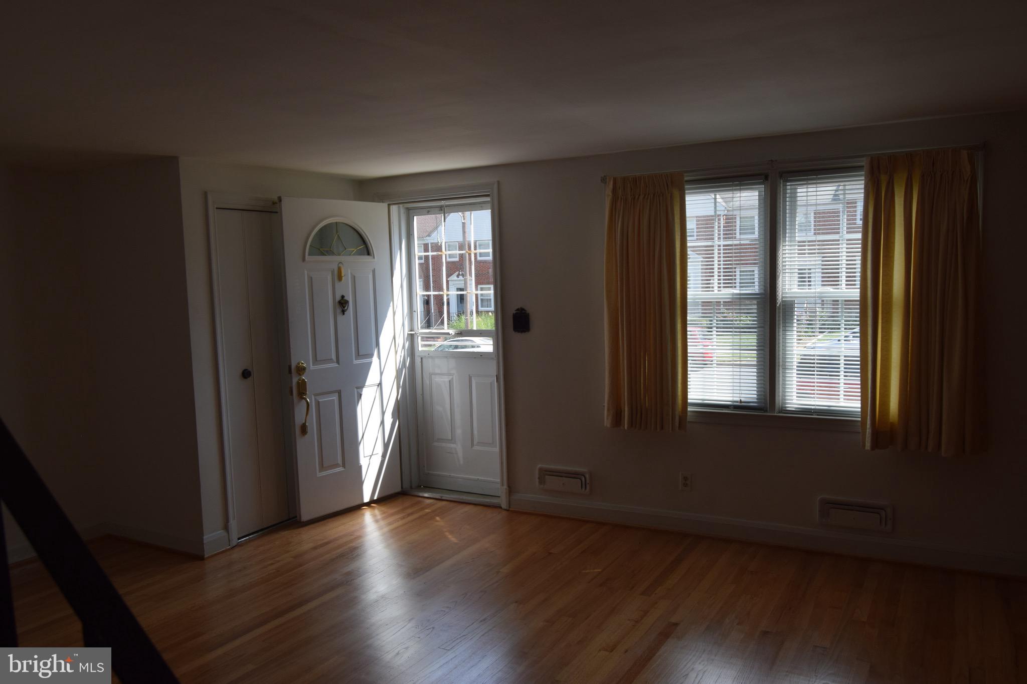 1432 Barrett Road Baltimore, MD 21207 - Photo 3 of 20 Replacement windows! Central Air!