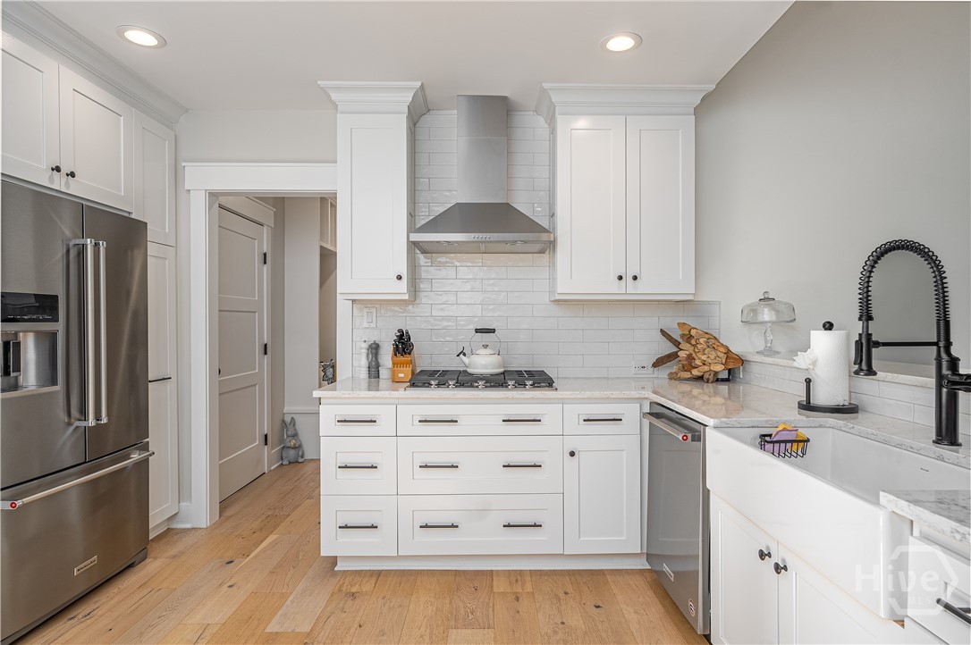 10 Howley Lane Savannah, GA 31411 - Photo 11 of 27