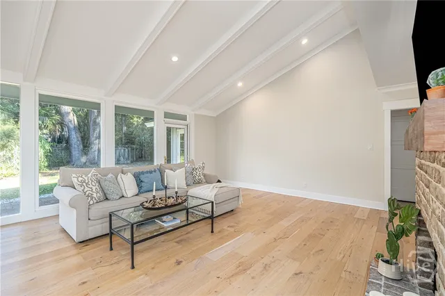 $4,000 | 10 Howley Lane, Savannah, GA 31411