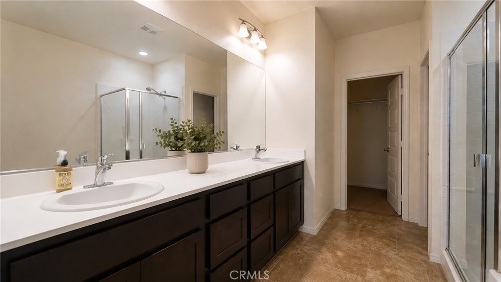 2469 Blossom Ridge Court, Unit 3 Simi Valley, CA 93063 - Photo 21 of 36 *This photo has been digitally altered*