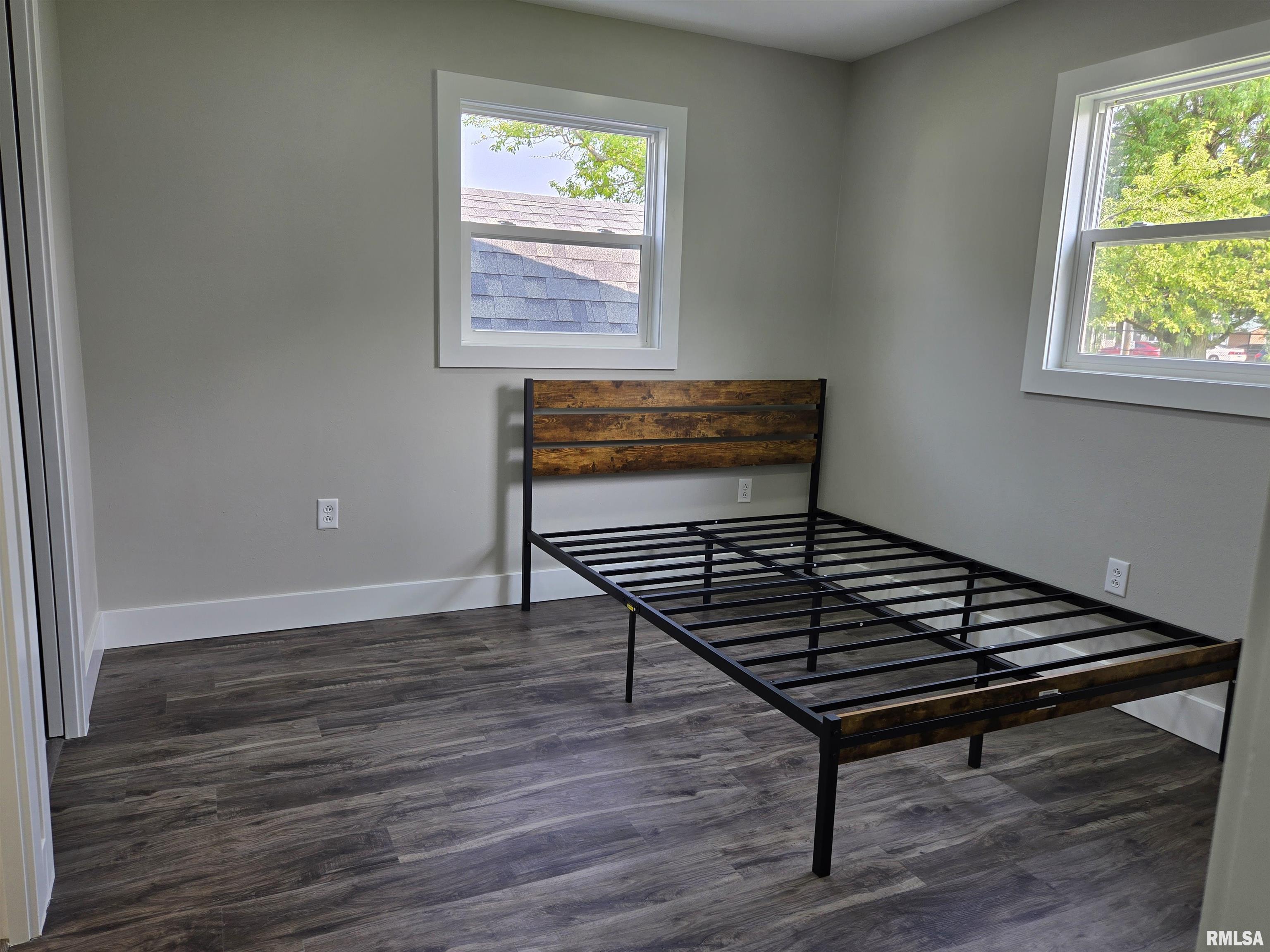 433 North Prairie Avenue Macomb, IL 61455 - Photo 8 of 15