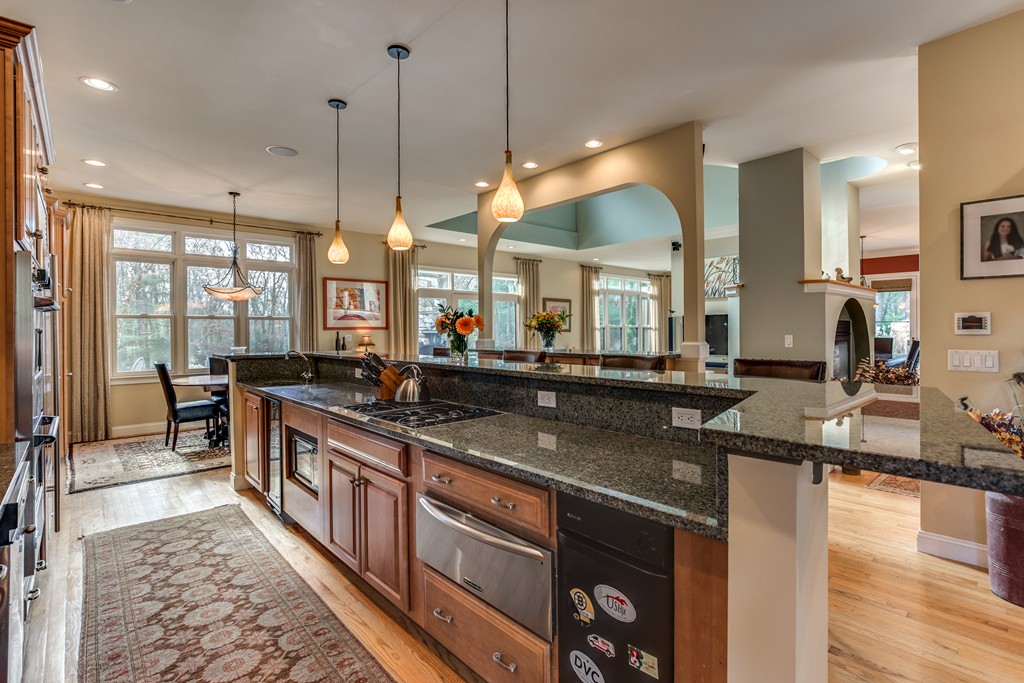 61 Beaver Pond Road Beverly, MA 01915 - Photo 11 of 30 Gallery Image 11