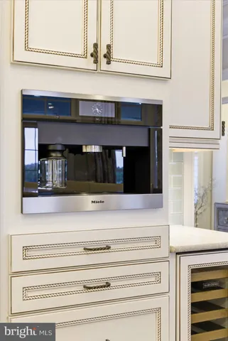 a view of a livingroom with furniture window and outdoor space