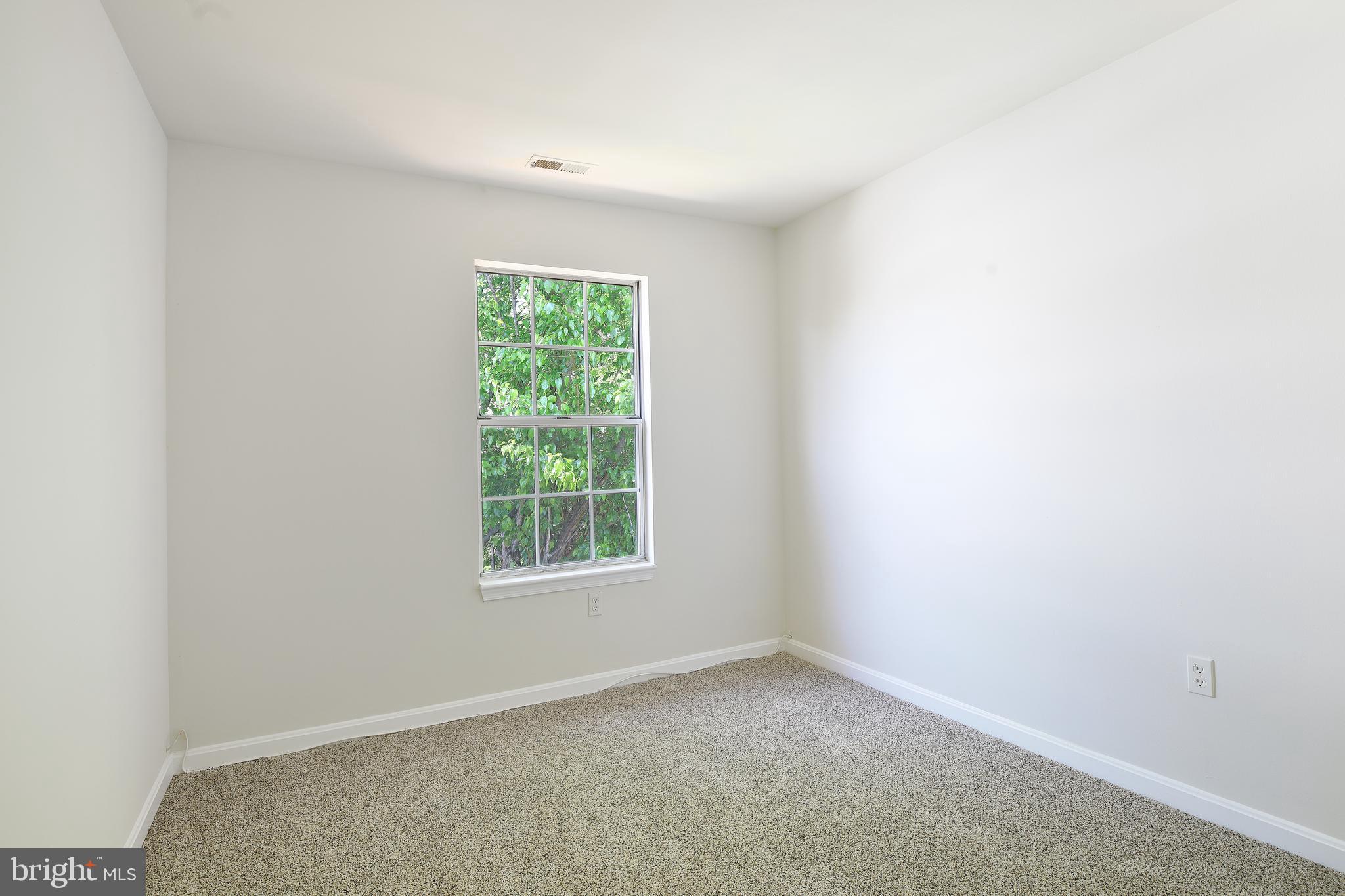 7805 Rolling View Avenue Nottingham, MD 21236 - Photo 14 of 25