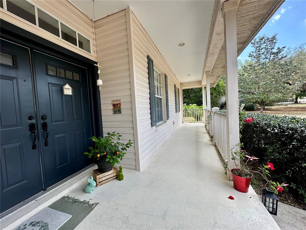 5261 Waterwood Drive Bartow, FL 33830 - Photo 10 of 72 a view of a corridor