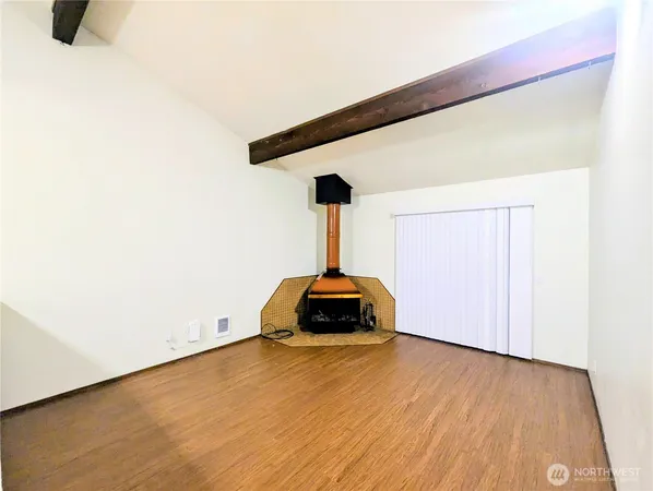 $2,150 | 233 Dorn Avenue, Unit 1, Everett, WA 98208