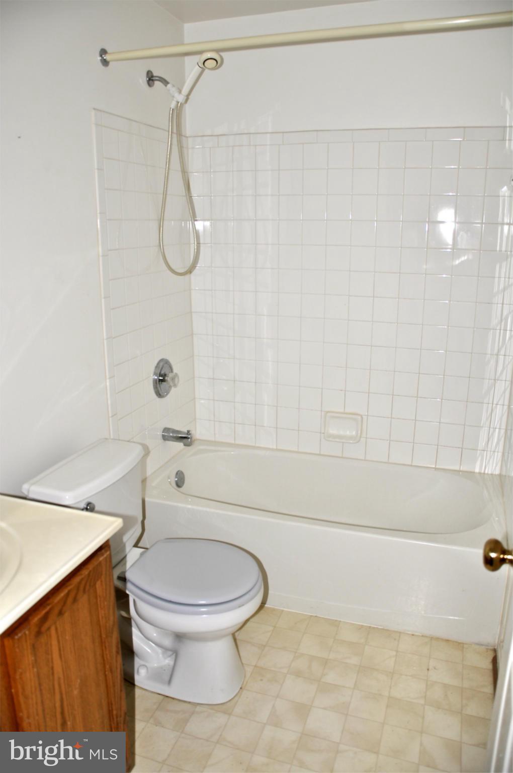 7393 Maury Road Baltimore, MD 21244 - Photo 19 of 21 Bath Lower Level