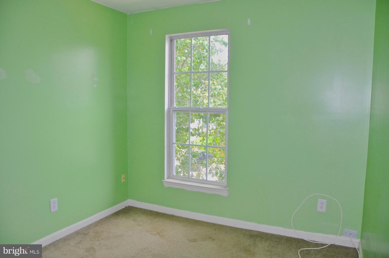 7393 Maury Road Baltimore, MD 21244 - Photo 7 of 21 Bedroom 1