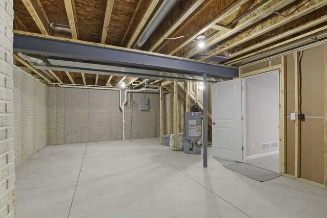 $414,900 | 610 Tindall's Nest, Twin Lakes, WI 53181