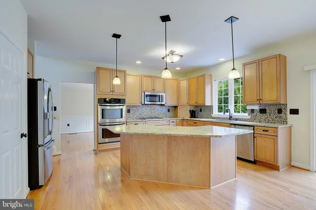 $799,990 | 301 Kim's Way, Huntingtown, MD 20639