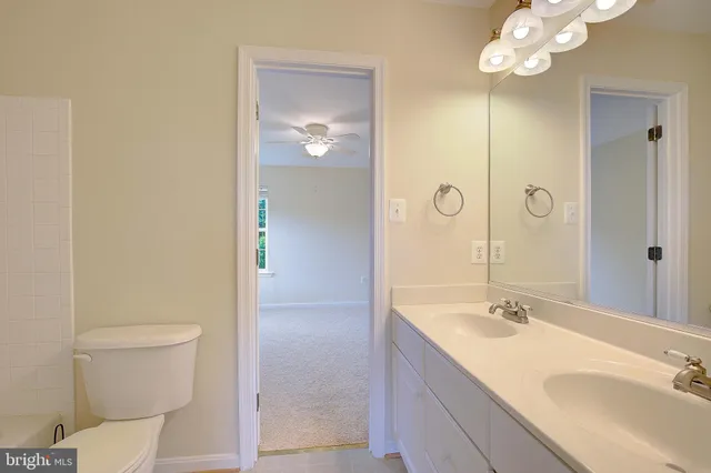 $799,990 | 301 Kim's Way, Huntingtown, MD 20639