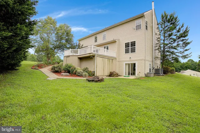 $799,990 | 301 Kim's Way, Huntingtown, MD 20639