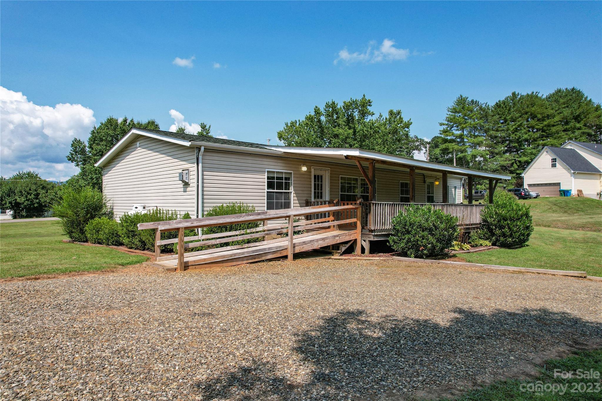 391 Ridgeview Road Leicester, NC 28748 - Photo 38 of 41 Gallery Image 38