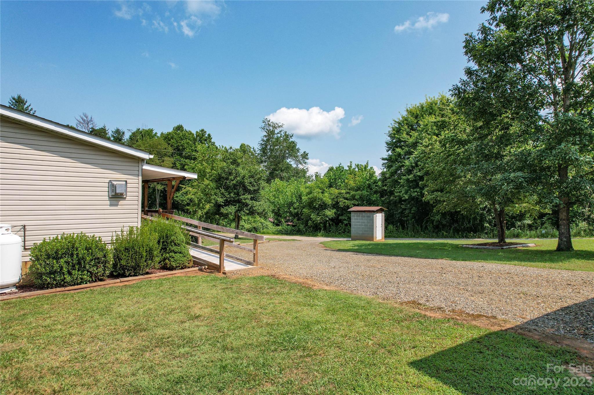 391 Ridgeview Road Leicester, NC 28748 - Photo 40 of 41 Gallery Image 40