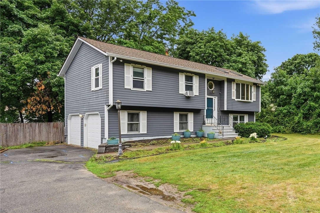 3870 Diamond Hill Road Cumberland, RI 02864 - Photo 35 of 37