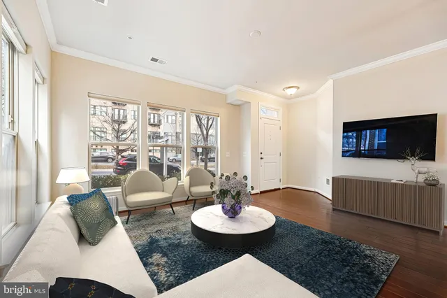 $588,000 | 637 Diamondback Drive, Unit 17A, Gaithersburg, MD 20878