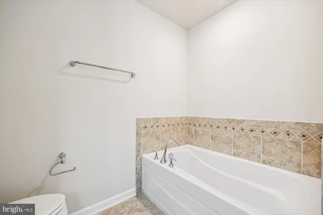 $588,000 | 637 Diamondback Drive, Unit 17A, Gaithersburg, MD 20878