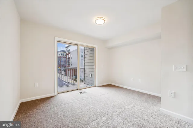 $588,000 | 637 Diamondback Drive, Unit 17A, Gaithersburg, MD 20878