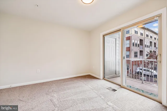 $588,000 | 637 Diamondback Drive, Unit 17A, Gaithersburg, MD 20878