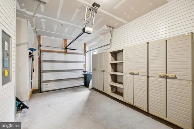 $588,000 | 637 Diamondback Drive, Unit 17A, Gaithersburg, MD 20878