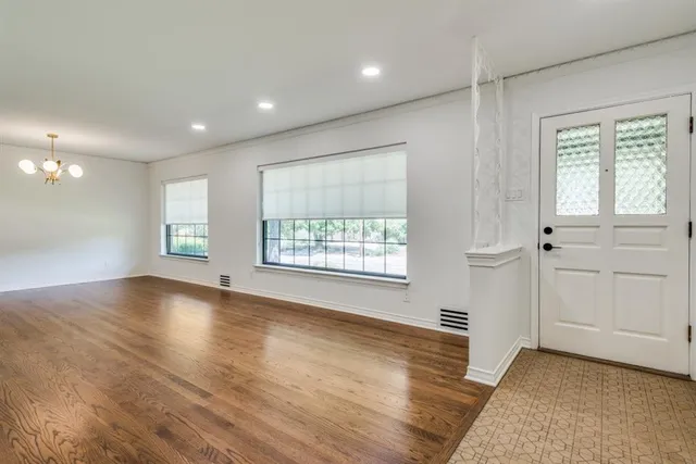 $5,200 | 4219 Briar Creek Lane, Dallas, TX 75214