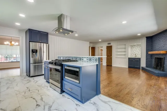 $5,200 | 4219 Briar Creek Lane, Dallas, TX 75214