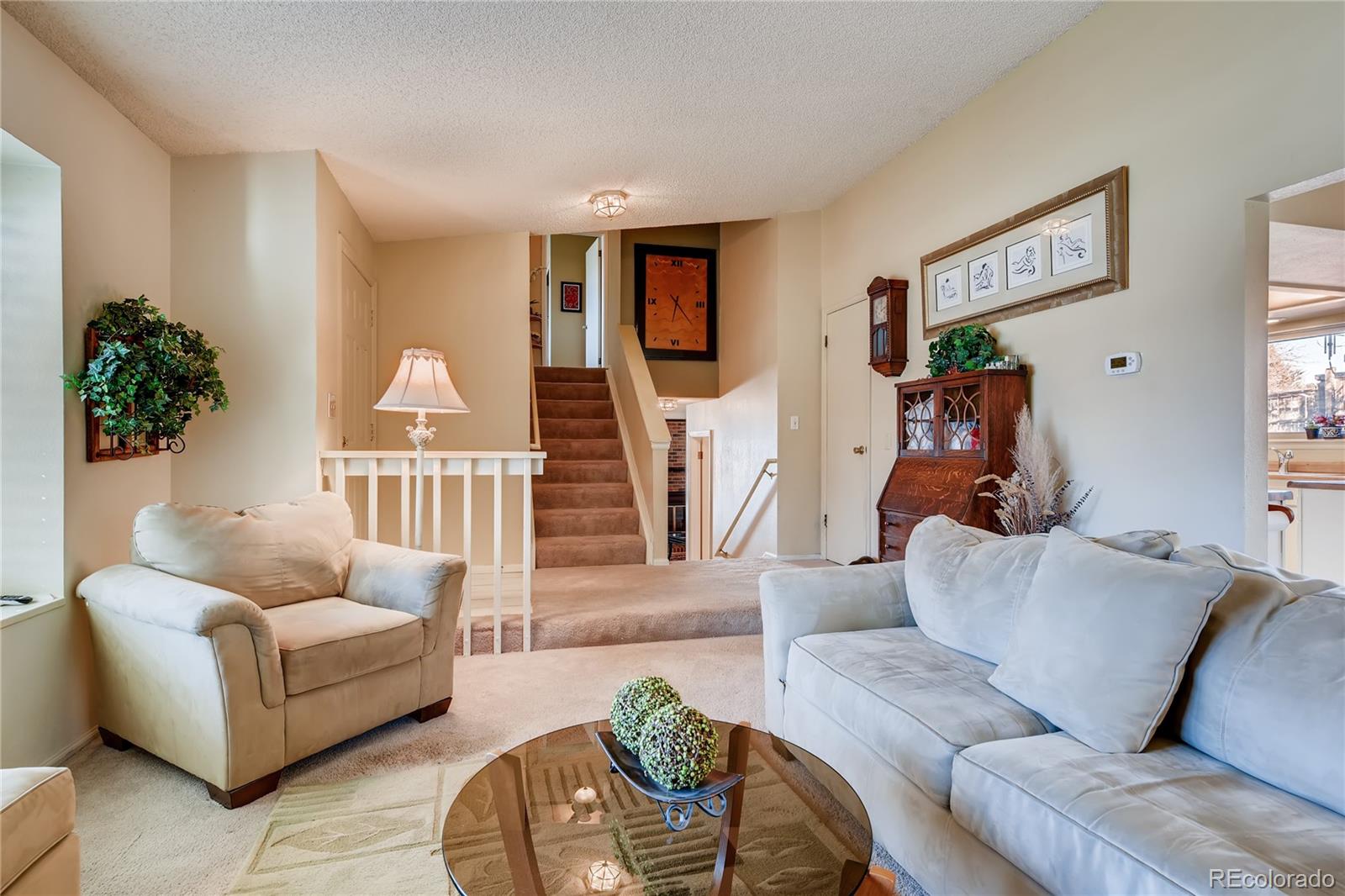 211 Quail Ridge Circle Highlands Ranch, CO 80126 - Photo 3 of 23 Gallery Image 3
