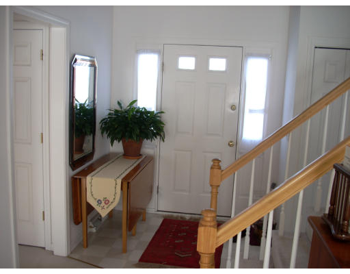 29 Country Side Road, Unit 29 Bellingham, MA 02019 - Photo 3 of 17