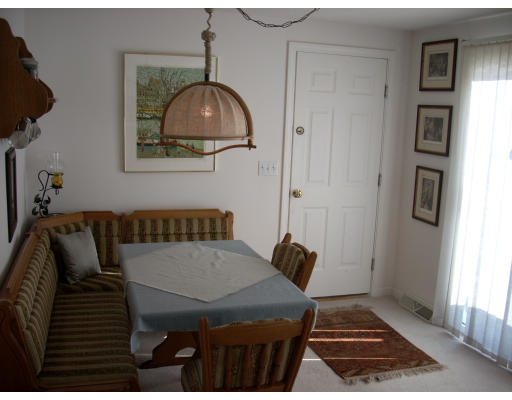 29 Country Side Road, Unit 29 Bellingham, MA 02019 - Photo 8 of 17