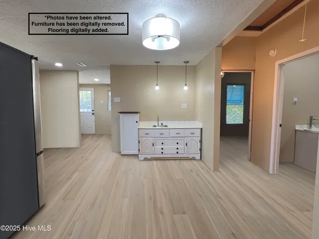 $183,000 | 104 Trent Street, Trenton, NC 28585