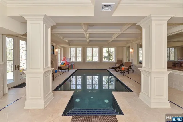 $5,795,000 | 15 North Church Road, Saddle River, NJ 07458