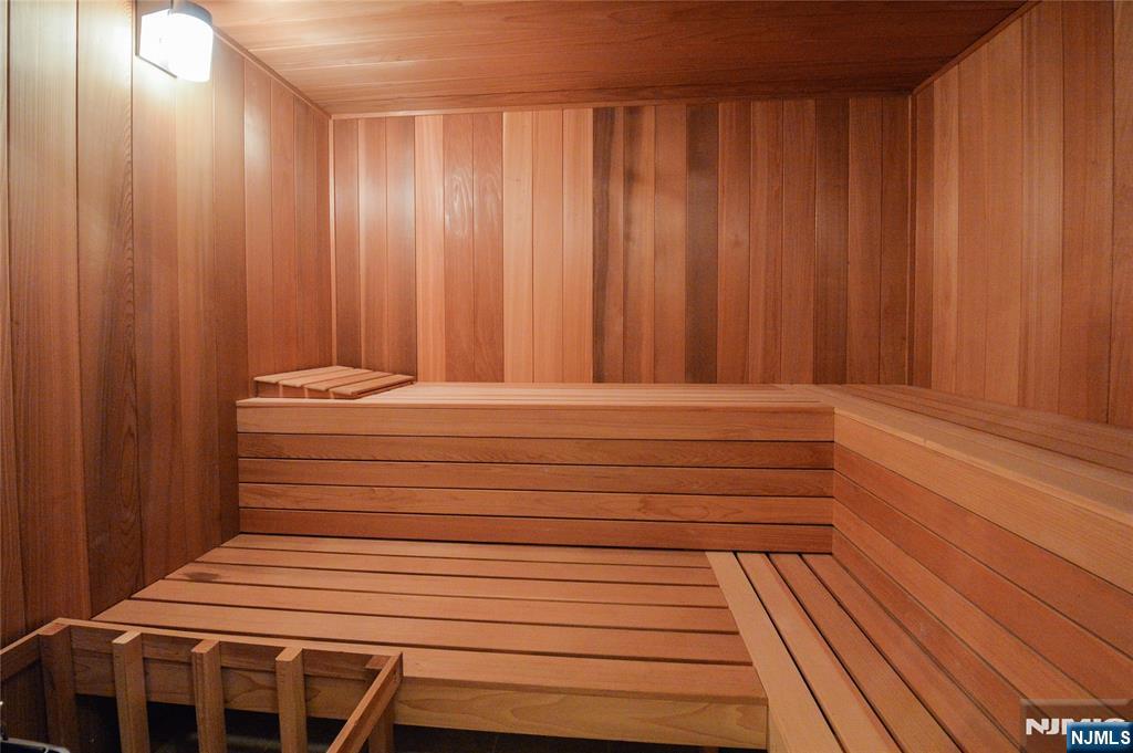 15 North Church Road Saddle River, NJ 07458 - Photo 37 of 43